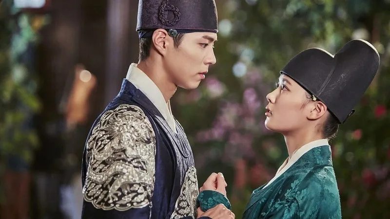 Các bộ phim của Park Bo-Gum trải dài từ thanh xuân, cổ trang, tình cảm hiện đại đến hành động và điện ảnh giả tưởng.