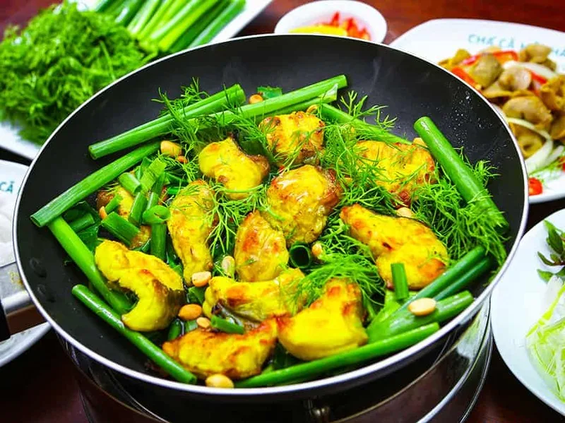 Từ món ăn gia truyền, chả cá dần trở thành đặc sản nổi tiếng của người Hà Nội